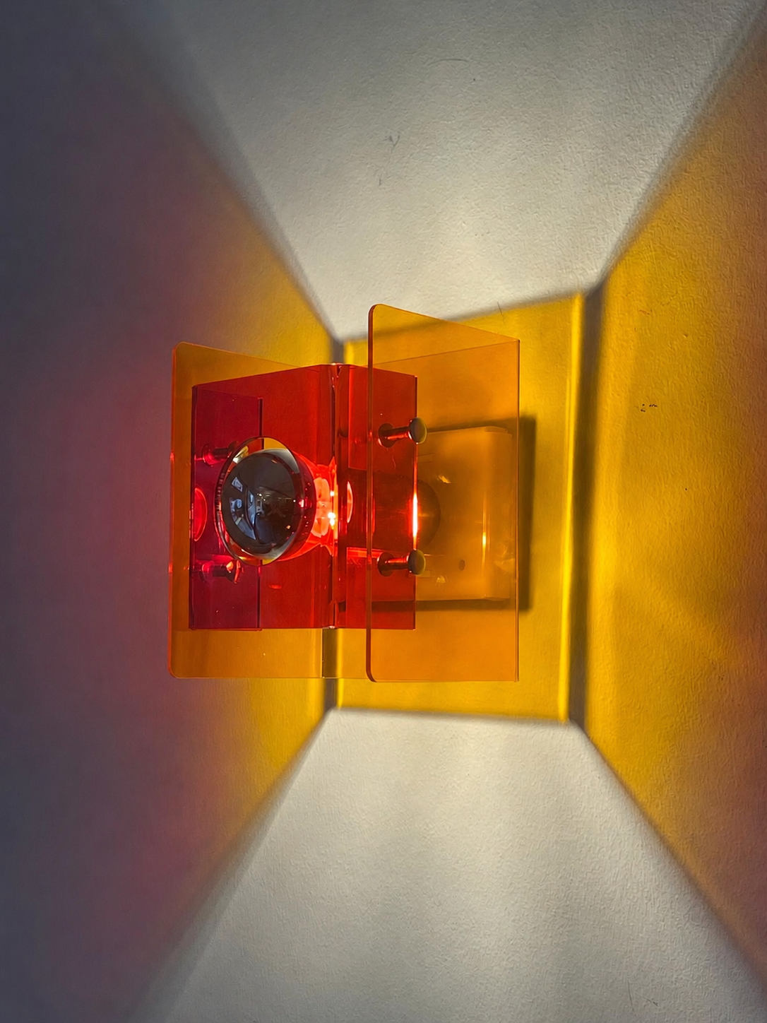 Prysma - Acrylic Red - Orange