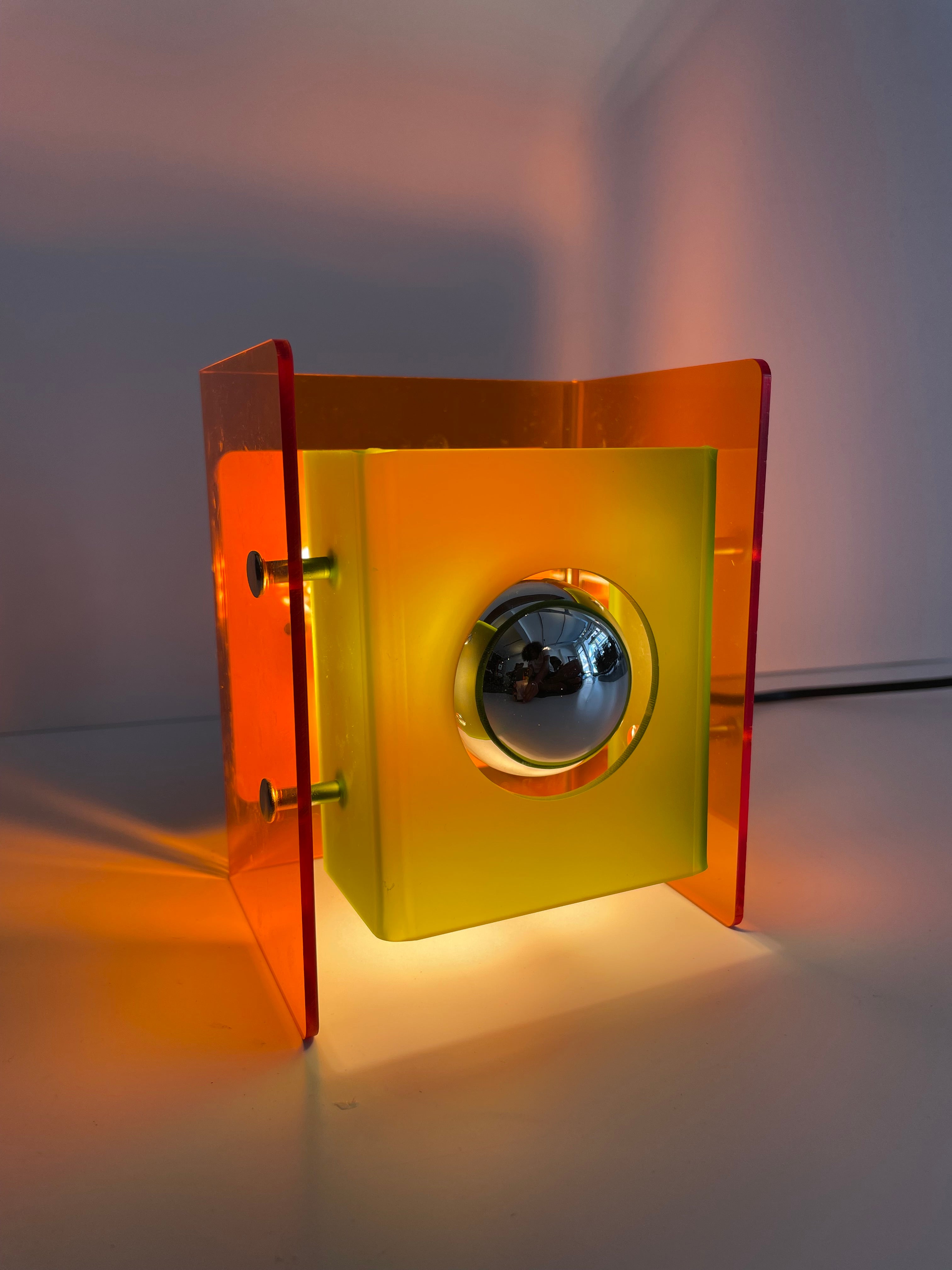 Prysma Green - Orange